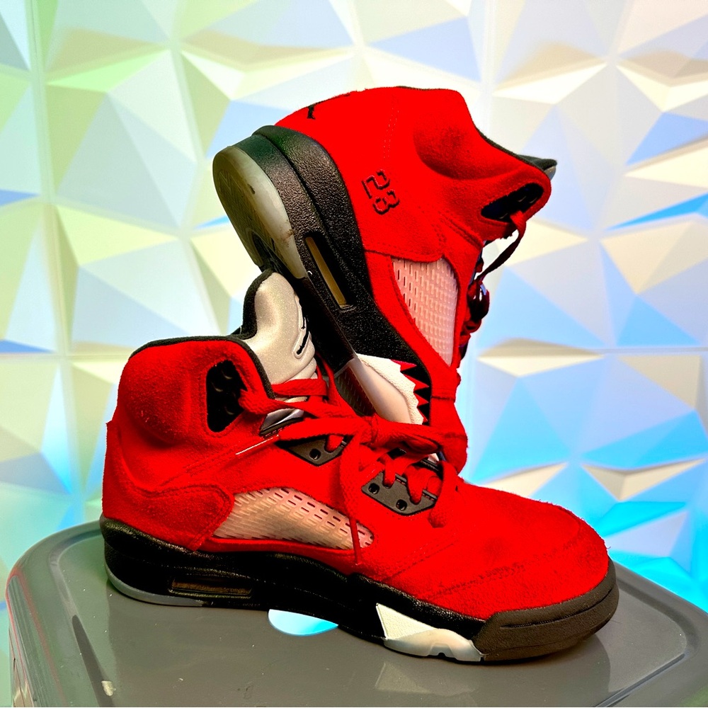 Jordan 5 red - female 6.5